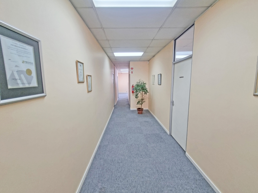 To Let commercial Property for Rent in Marconi Beam Industria Western Cape